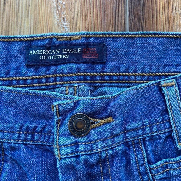 American Eagle Outfitters low rise flared jeans - Picture 2 of 7